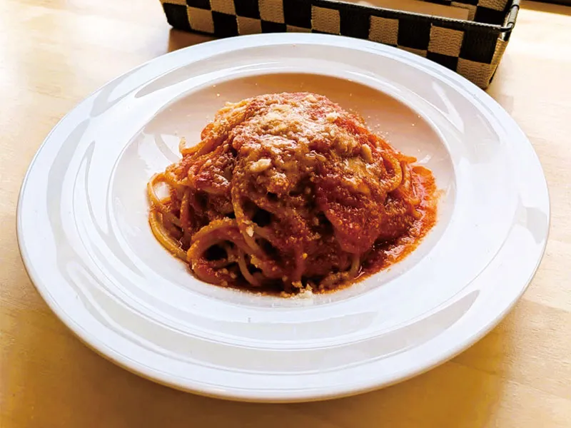 奥多摩パスタ ペスカ シンプルトマトソースパスタ